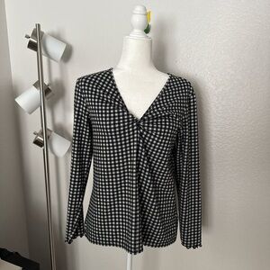 Old Navy Black and White Gingham Button Down Shirt